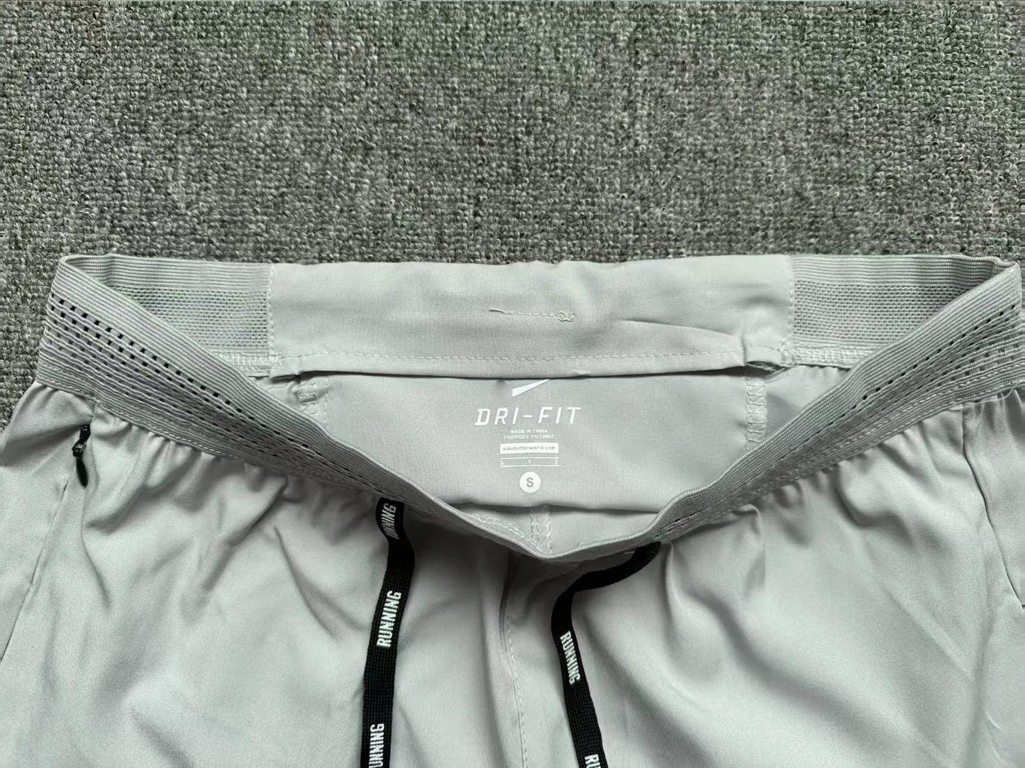 Pantalon nike runing Élégancia