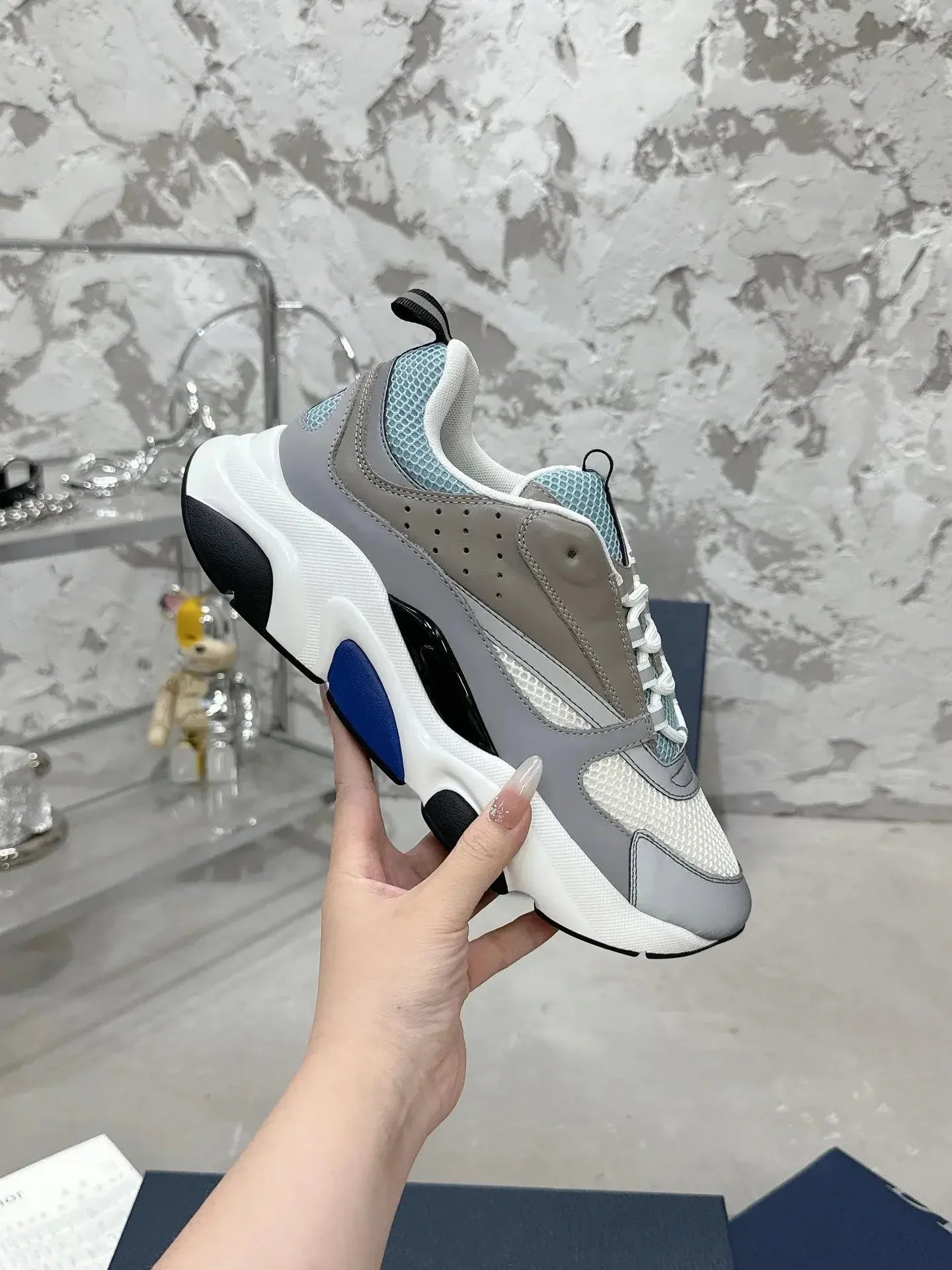 Paire de dior B22 - Élégancia